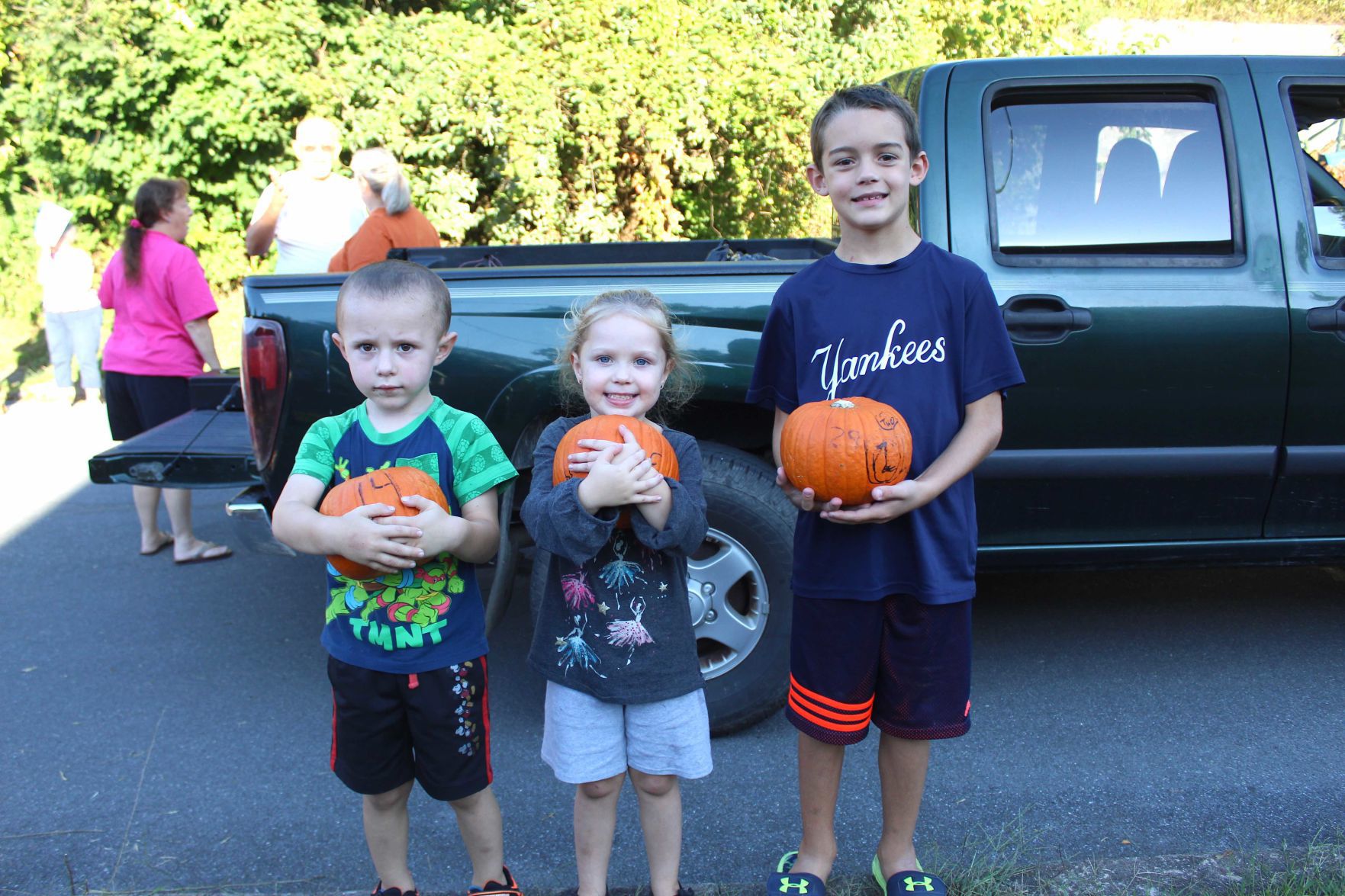 Pumpkins roll in Milton